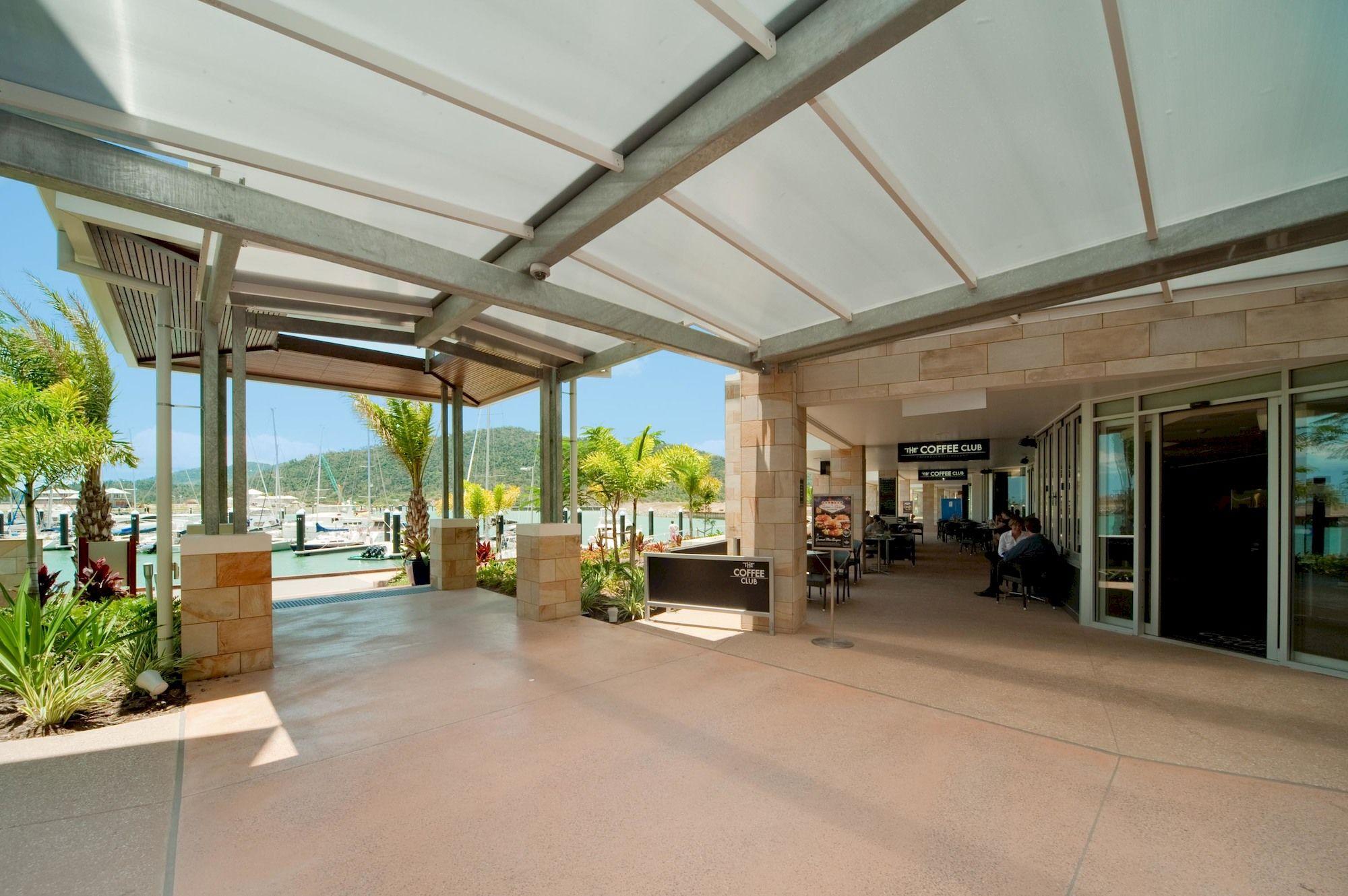 The Boathouse Apartments Airlie Beach Exteriör bild